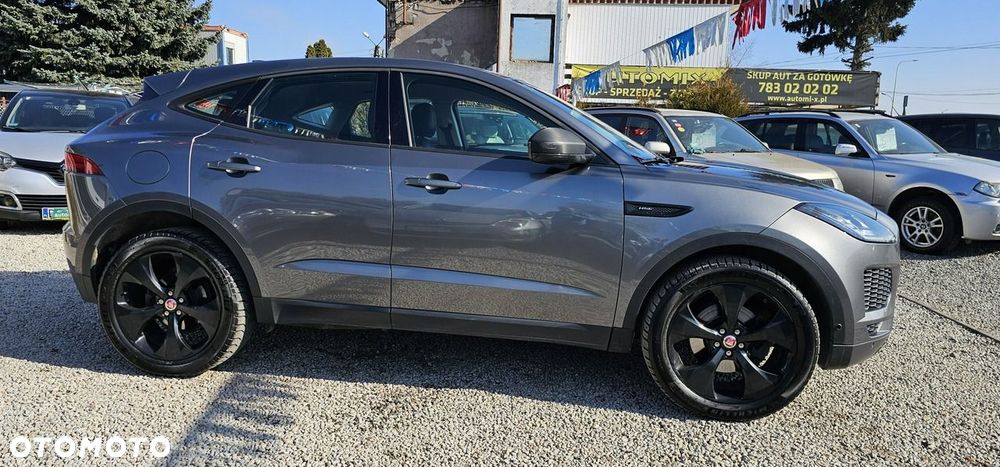 Jaguar E-Pace - 16
