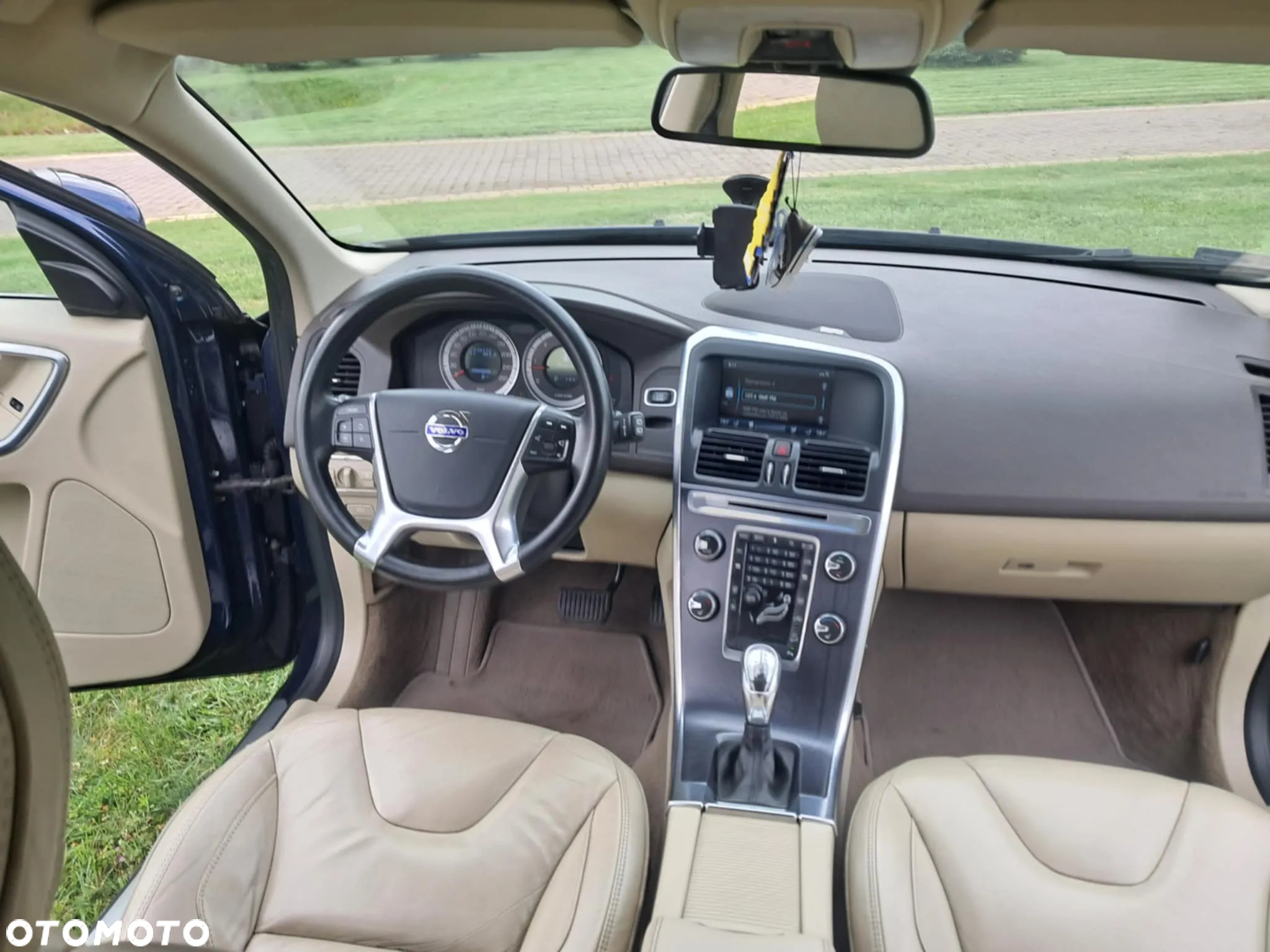 Volvo XC 60 - 13