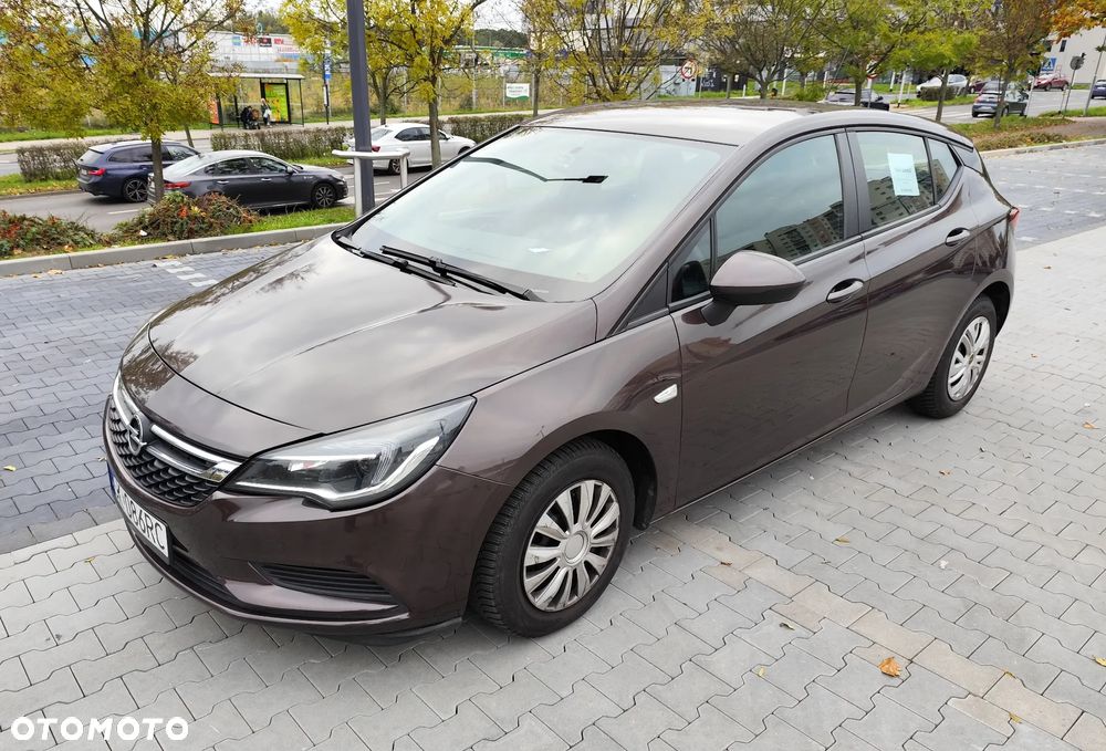 Opel Astra V 1.4 T Enjoy - 1