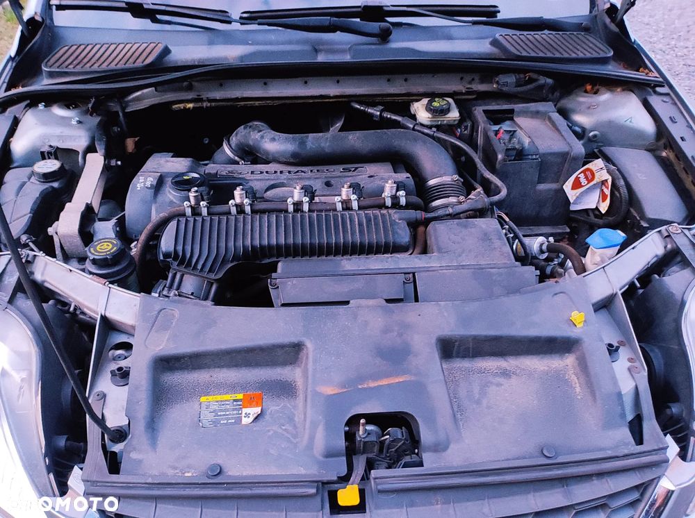 Ford Mondeo 2.5 Titanium - 18