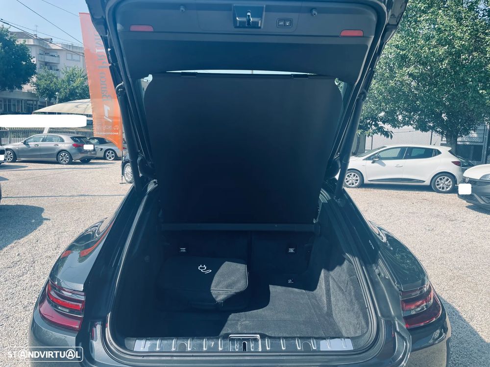 Porsche Panamera 4 E-Hybrid Platinum Edition - 31