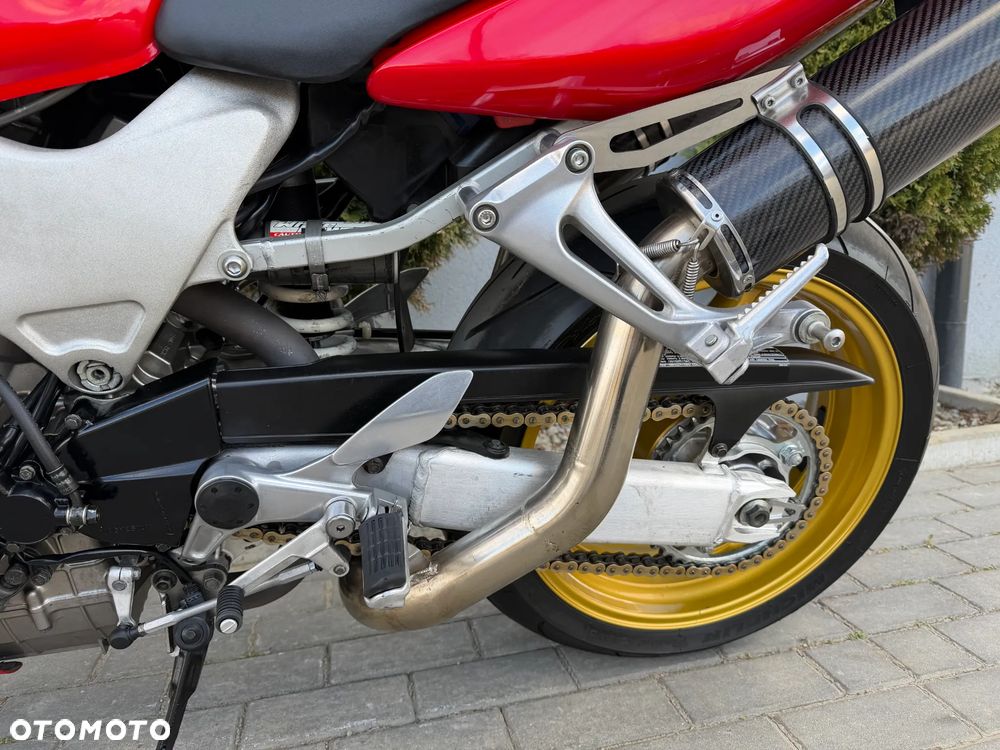Honda VTR - 33