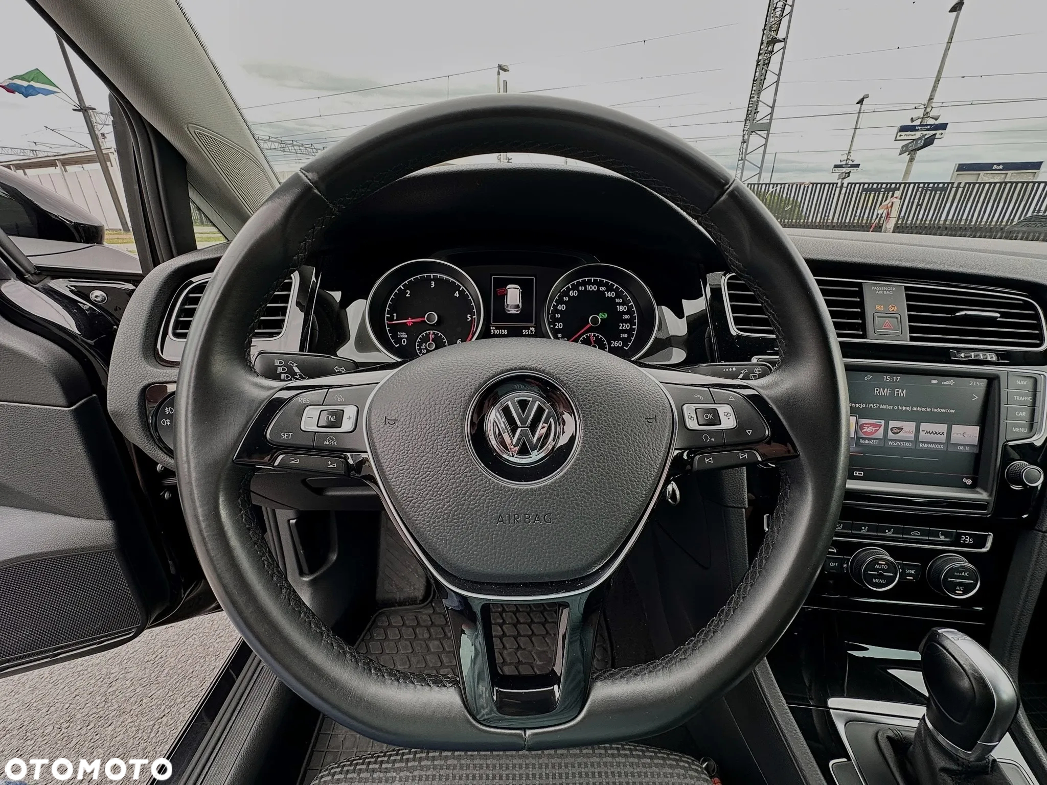 Volkswagen Golf Variant 1.6 BlueTDI DSG Trendline - 10