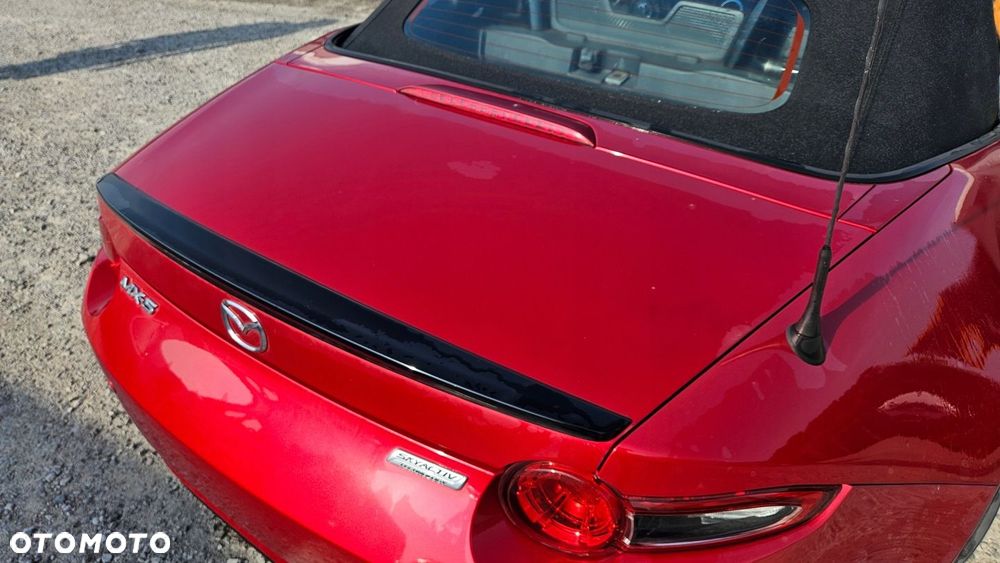 Klapa bagażnika Z LOTKĄ Mazda MX-5 ND 14- KOLOR 41V - 3