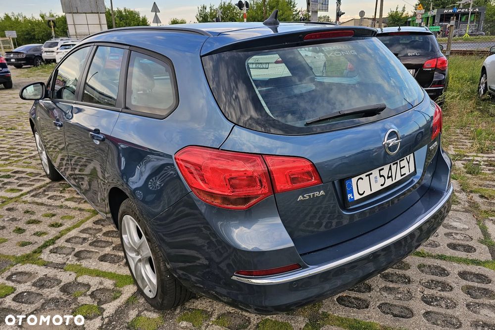 Opel Astra - 6