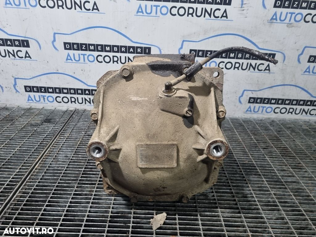 Grup spate Mitsubishi Shogun Pajero 3.2 D 2006 - 2011 190CP Manuala 5 Trepte 4M41 Euro4 ... - 4
