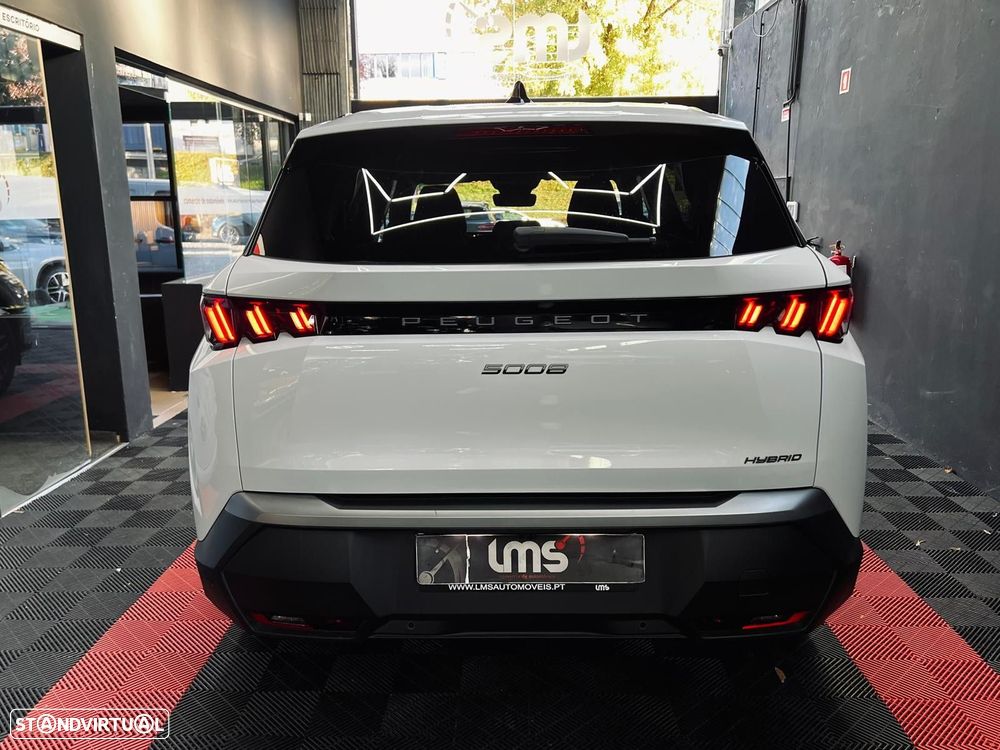 Peugeot 5008 1.2 Hybrid Allure e-DCS6 - 11