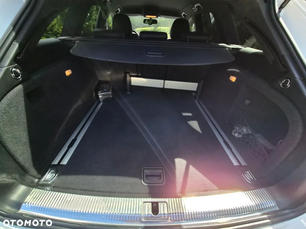 Audi A4 Avant 2.0 TFSI Quattro - 10