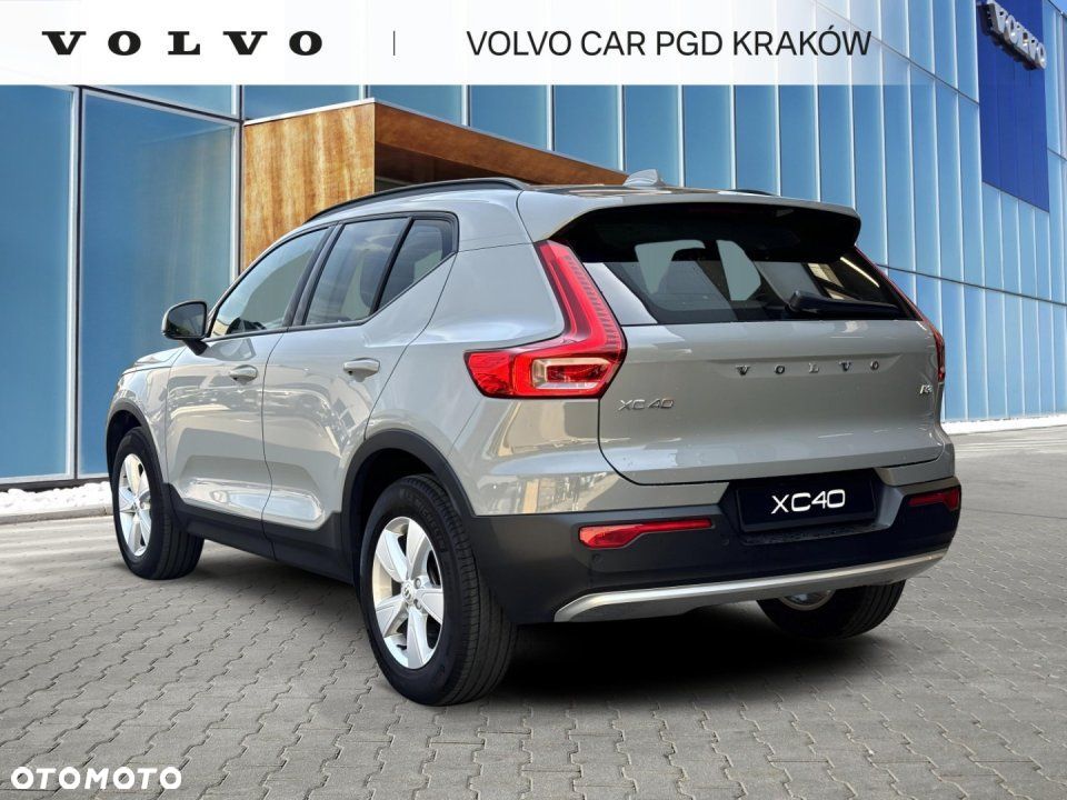 Volvo XC 40 - 5
