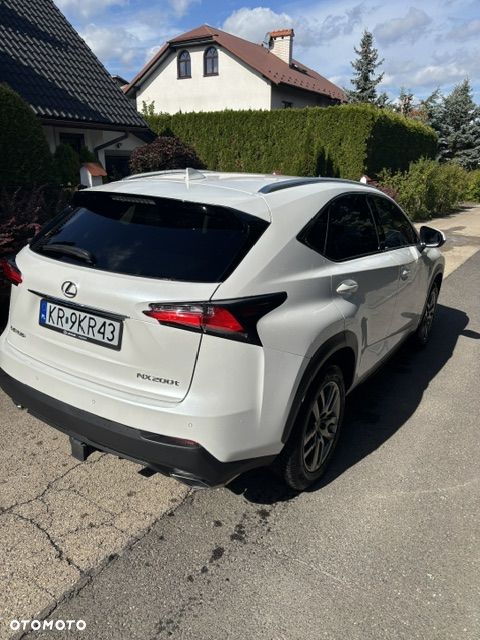 Lexus NX 200t Prestige AWD - 4