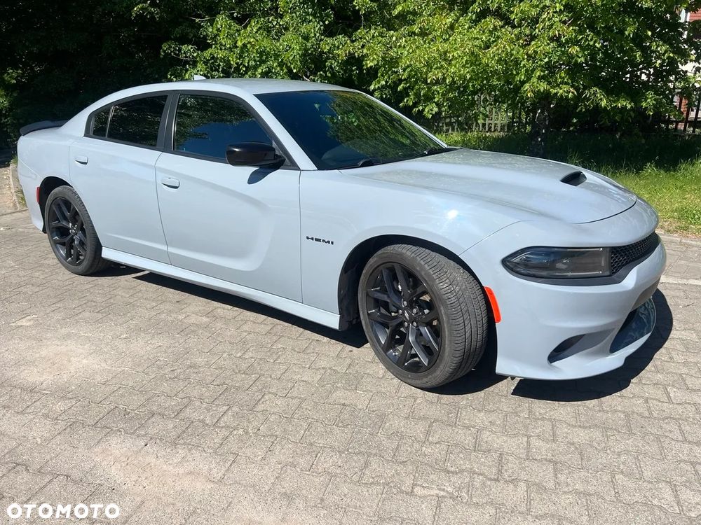 Dodge Charger 5.7 R/T - 1