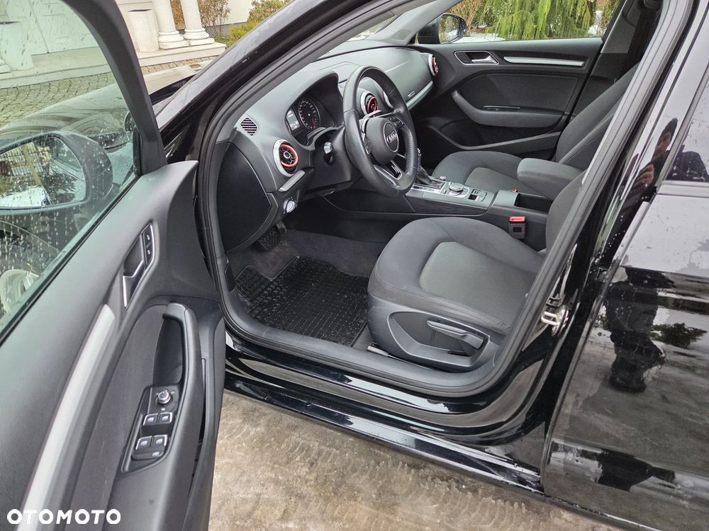 Audi A3 Limousine 1.6 TDI S tronic - 21