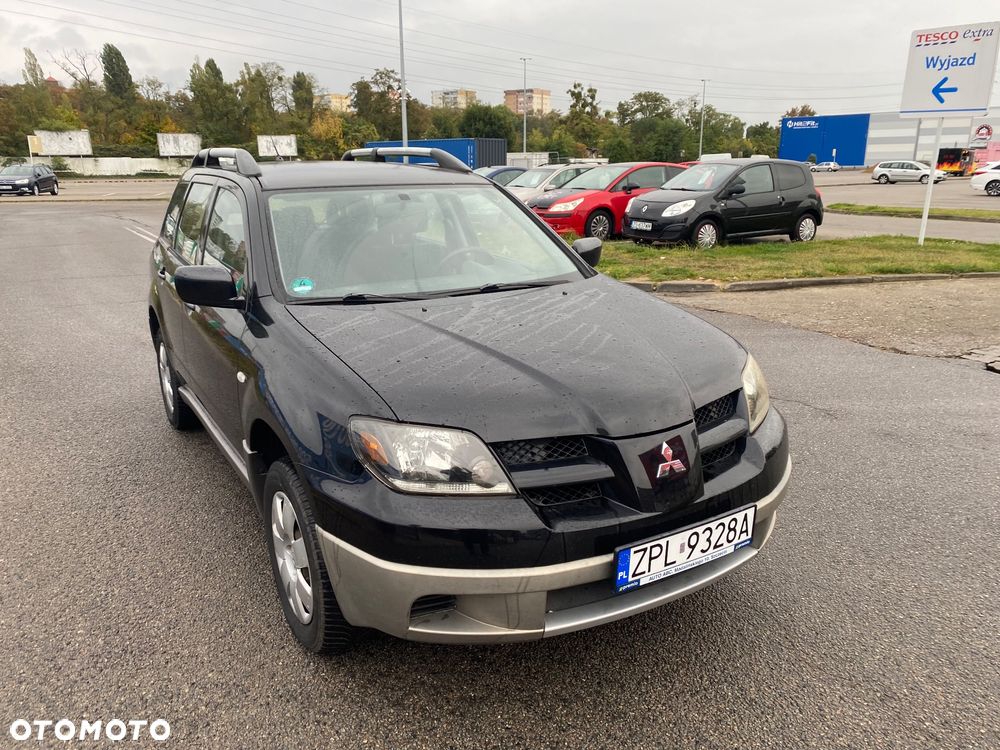 Mitsubishi Outlander 2.0 Comfort 4WD - 5