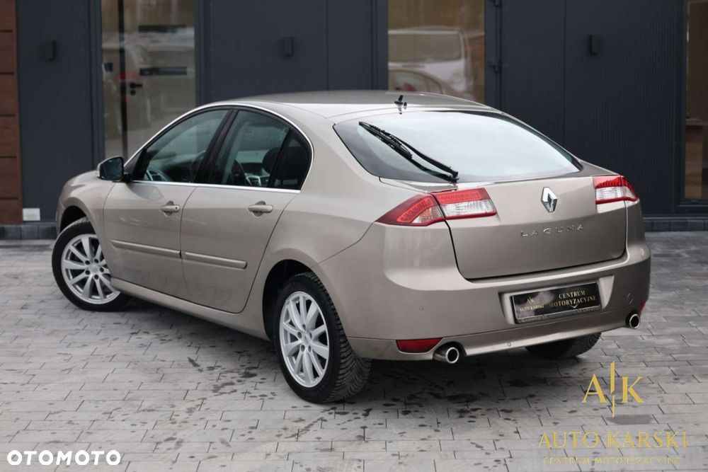 Renault Laguna - 10