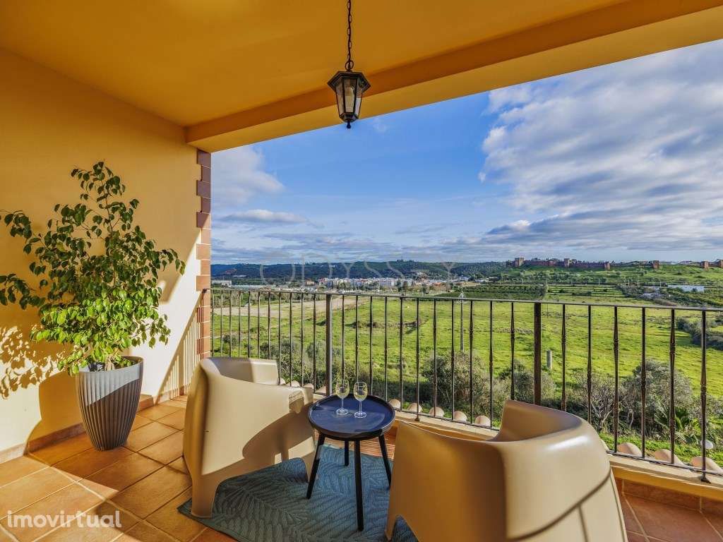 Deslumbrante Moradia Geminada com Piscina Privada e Vista Panorâmic... - Grande imagem: 5/38