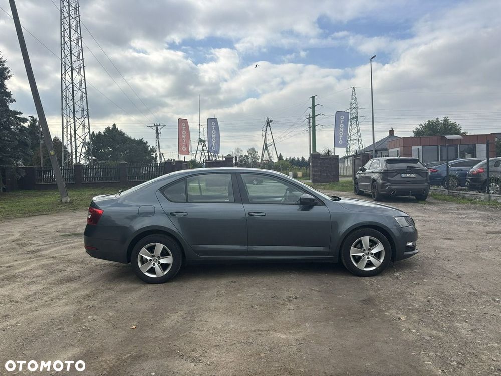 Skoda Octavia - 13