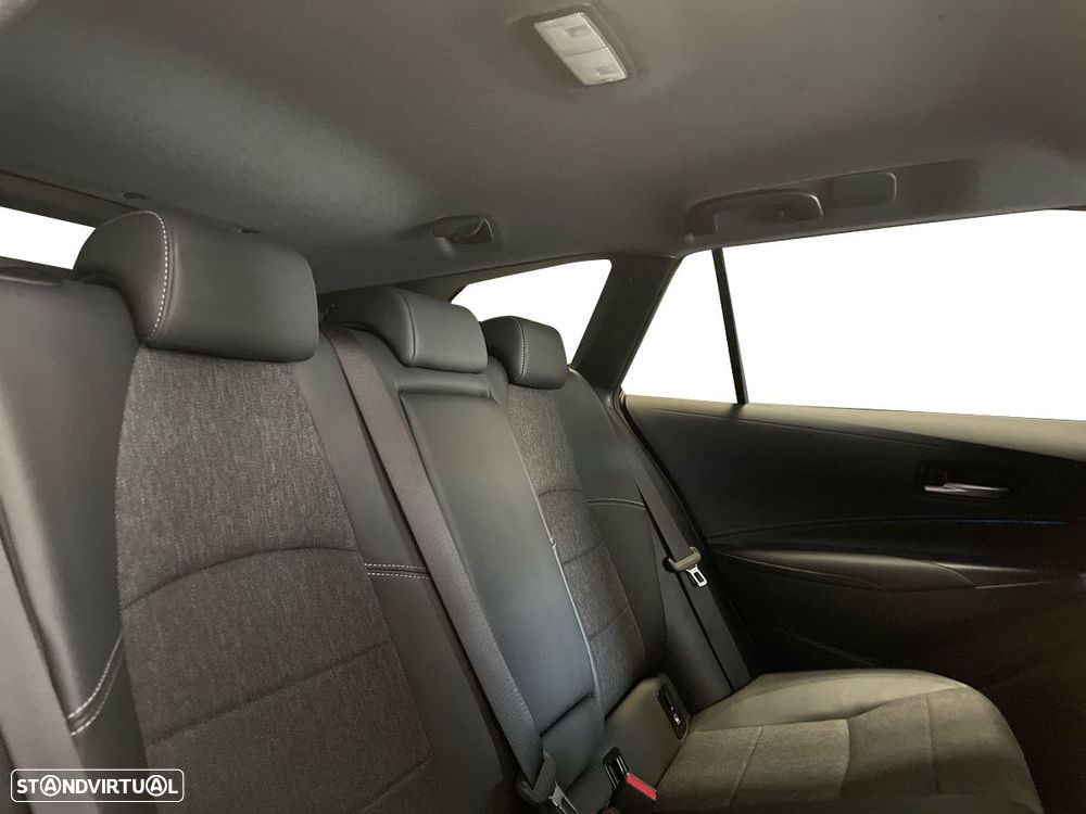 Toyota Corolla Touring Sports 1.8 Hybrid Comfort Plus - 8