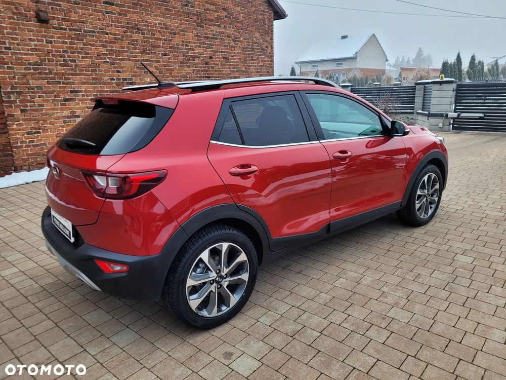 Kia Stonic 1.4 L - 8