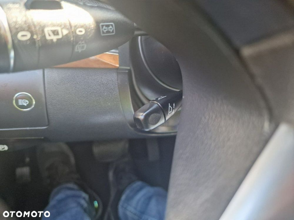 Mercedes-Benz GL - 14