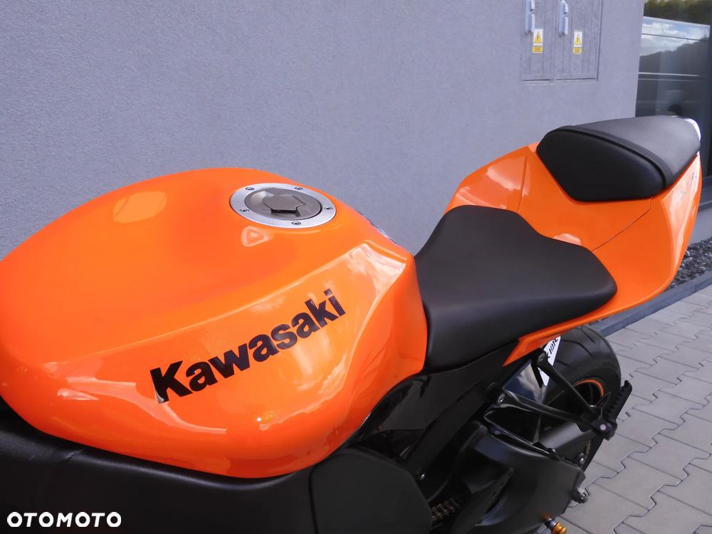 Kawasaki Ninja - 23