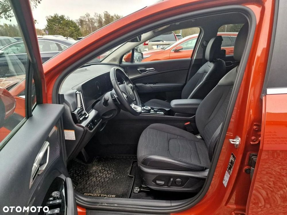Kia Sportage 1.6 T-GDI HEV L 4WD - 17