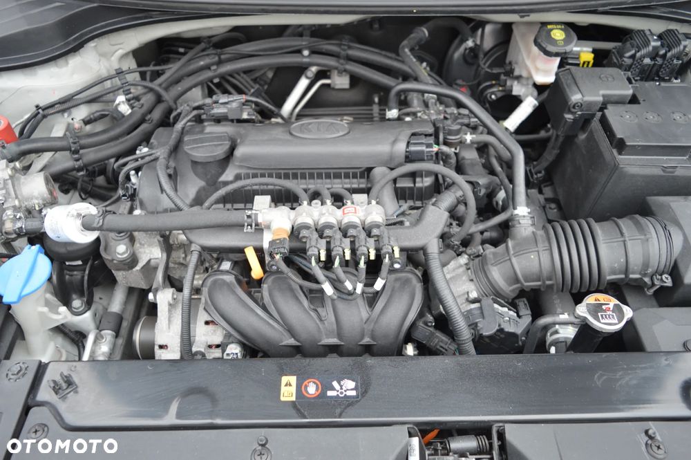 Kia Stonic 1.4 Spirit - 21