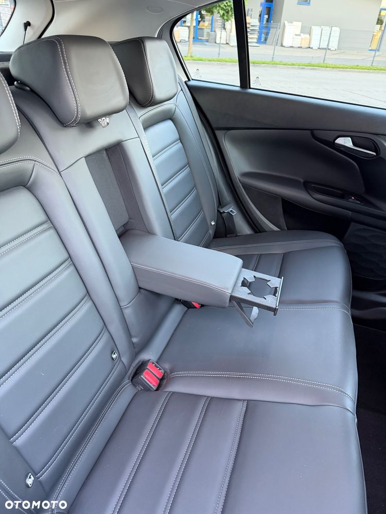 Fiat Tipo 1.4 T-Jet 16v Lounge EU6d - 12