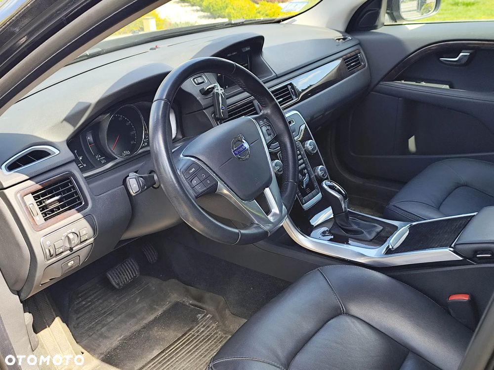 Volvo XC 70 T5 AWD Summum - 16