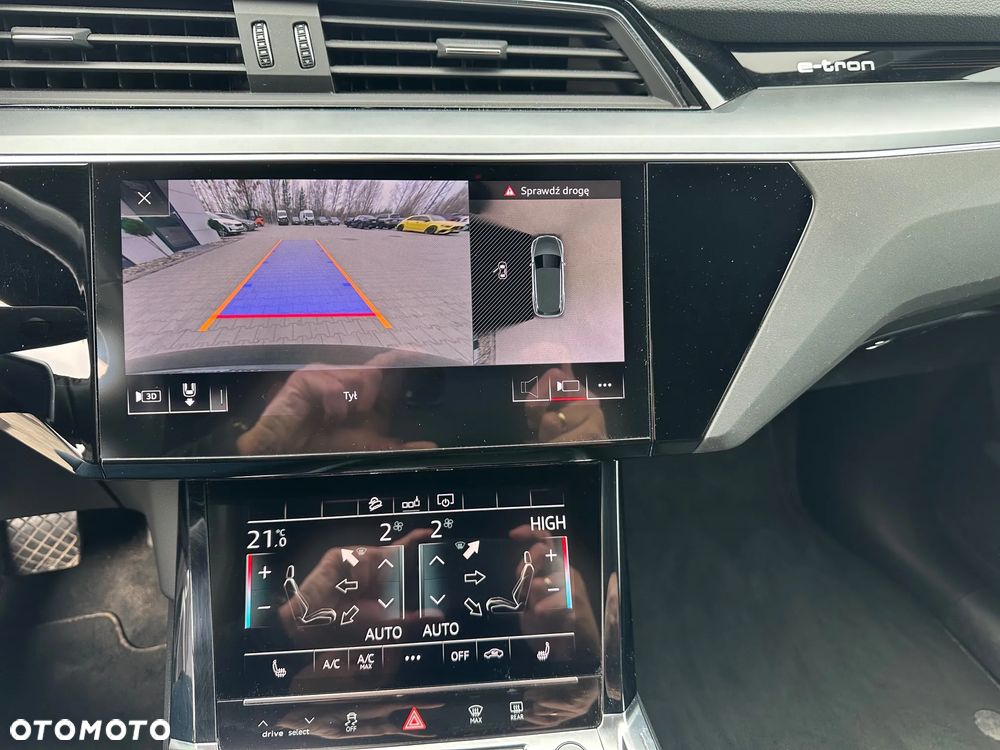 Audi e-tron 50 Quattro - 11