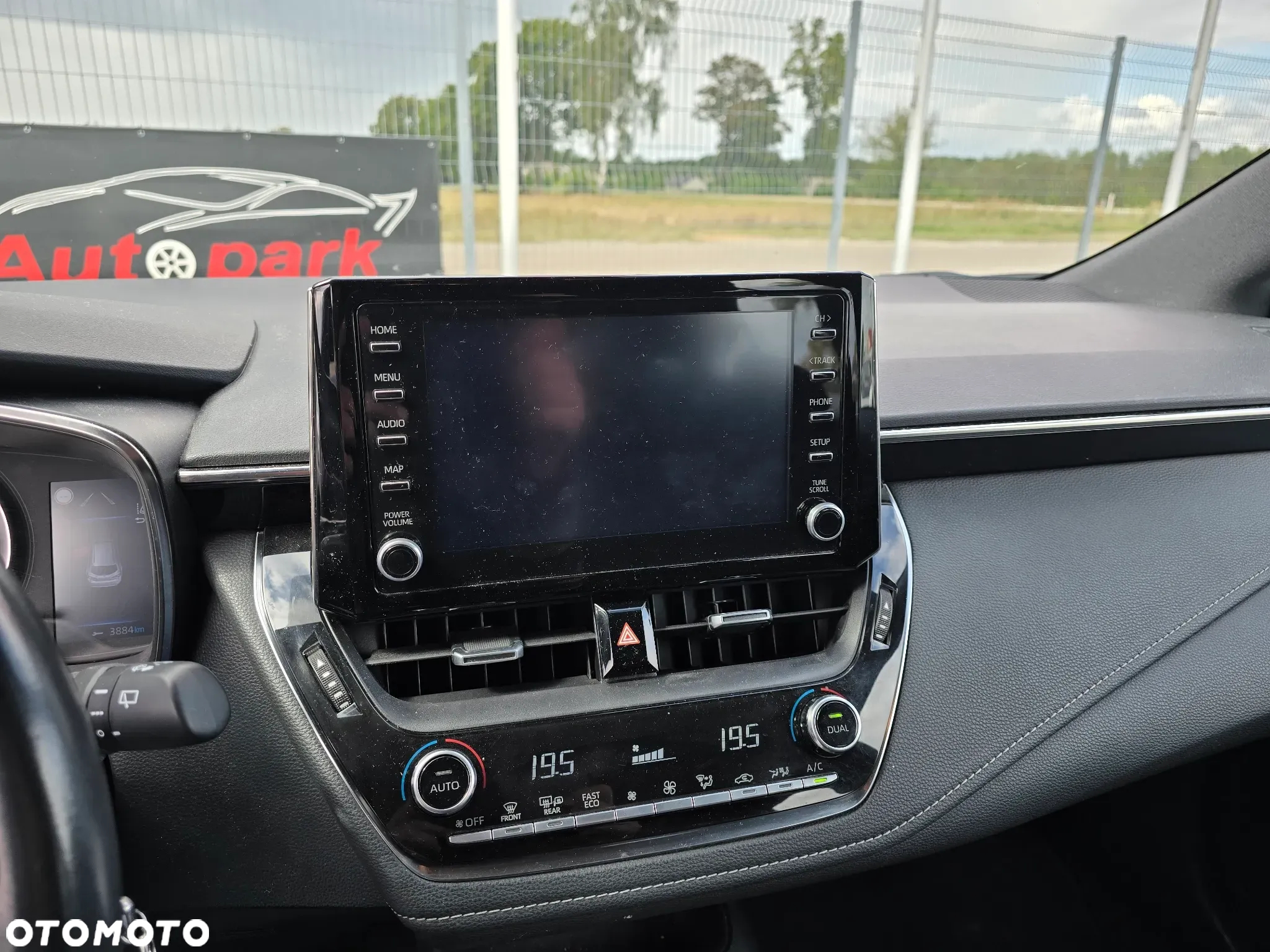 Toyota Corolla 1.2 T Comfort - 23