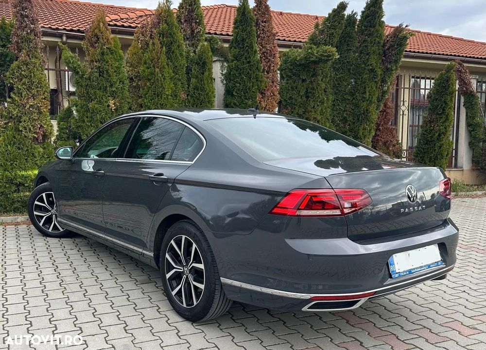 Volkswagen Passat 2.0 TDI DSG Highline - 4
