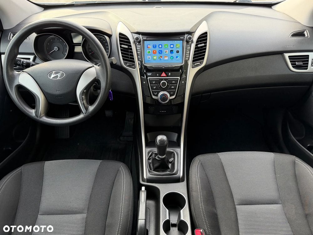 Hyundai i30 1.4 Comfort - 8