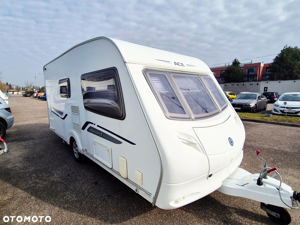 Inny Przyczepa kempingowa - 1