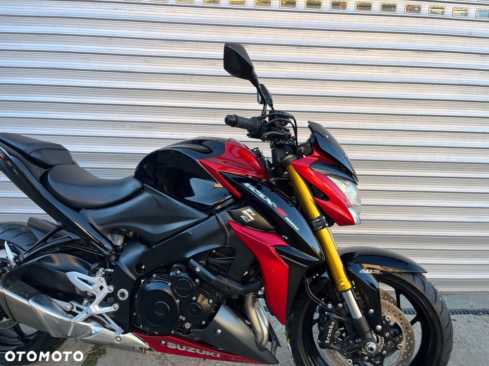 Suzuki GSX 1000 - 33