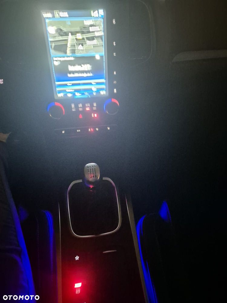 Renault Megane 1.3 TCe FAP Intens - 21