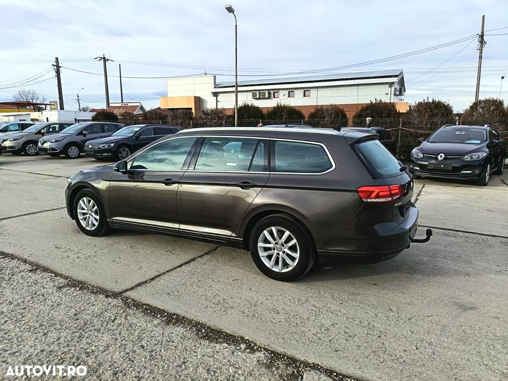 Volkswagen Passat 2.0 TDI DSG (BlueMotion Technology) Comfortline - 5