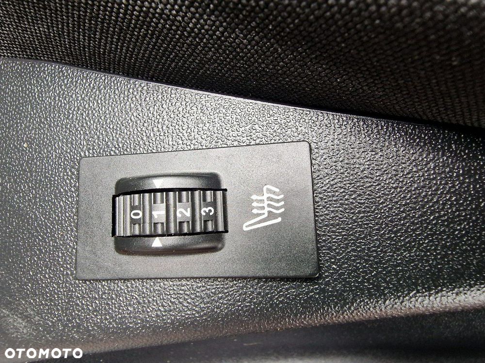 Peugeot 2008 1.6 VTi Allure - 21