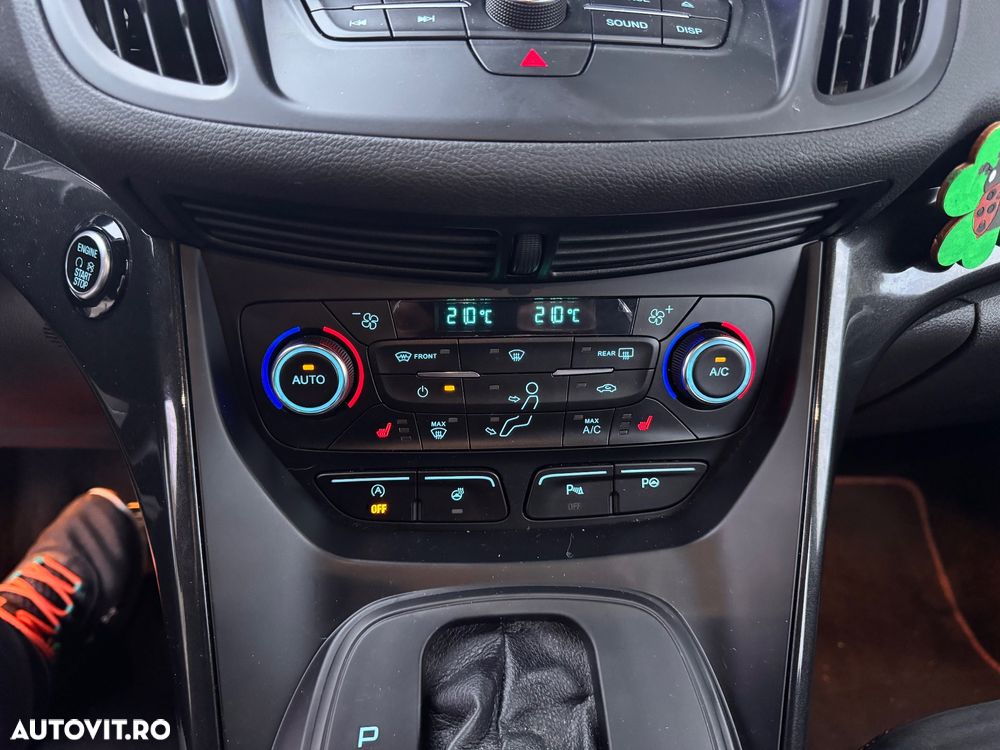 Ford Kuga 1.5 EcoBoost 4x4 Aut. ST-Line - 7