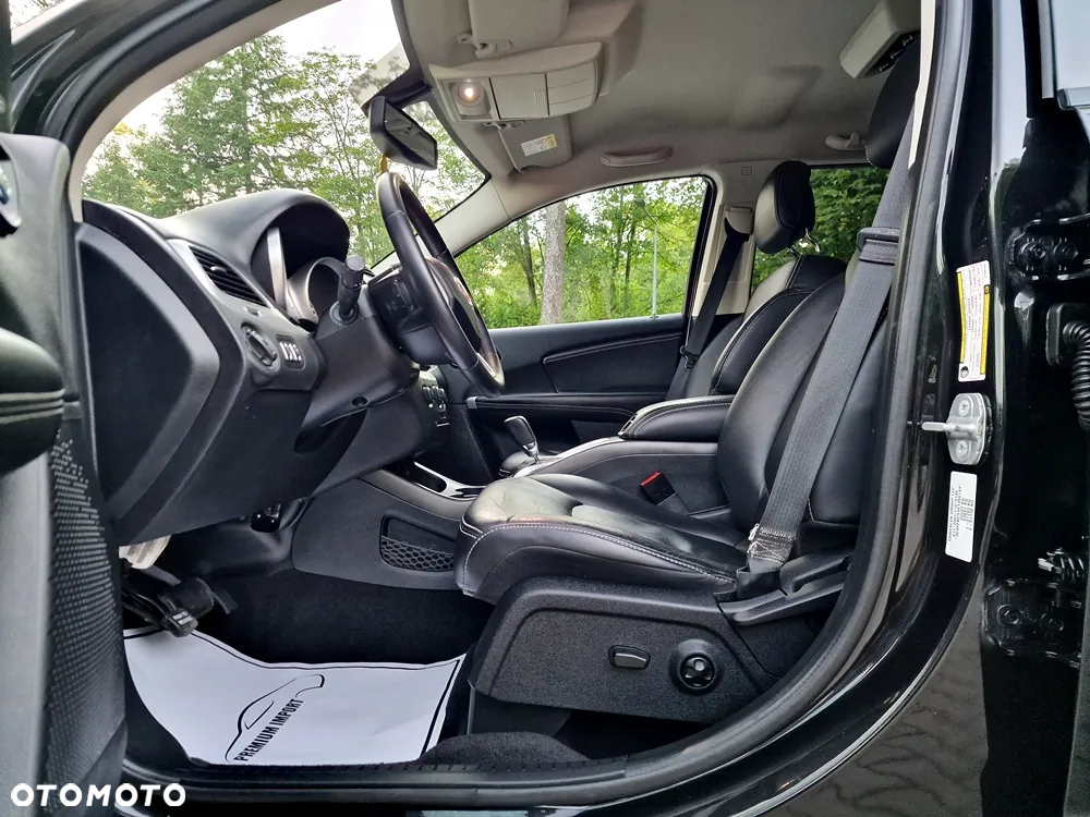 Fiat Freemont 2.0 Multijet 16V DPF Automatik Allrad Black Code - 4
