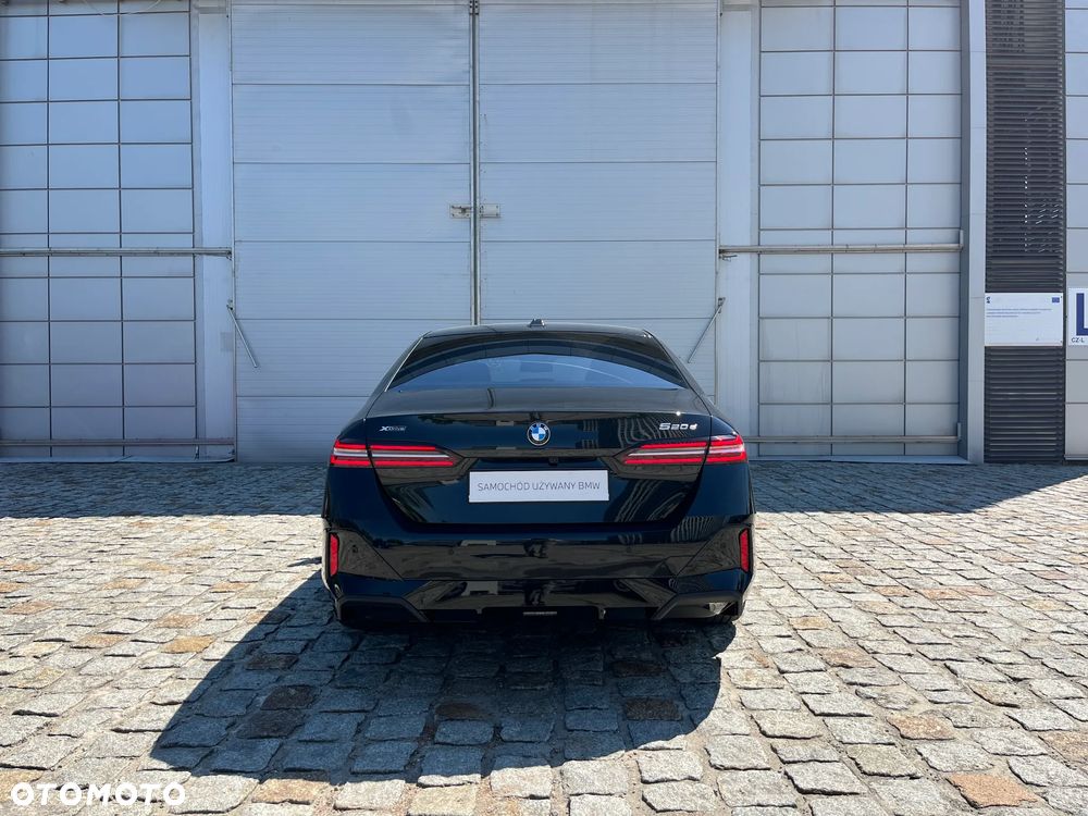 BMW Seria 5 520d mHEV M Sport - 24