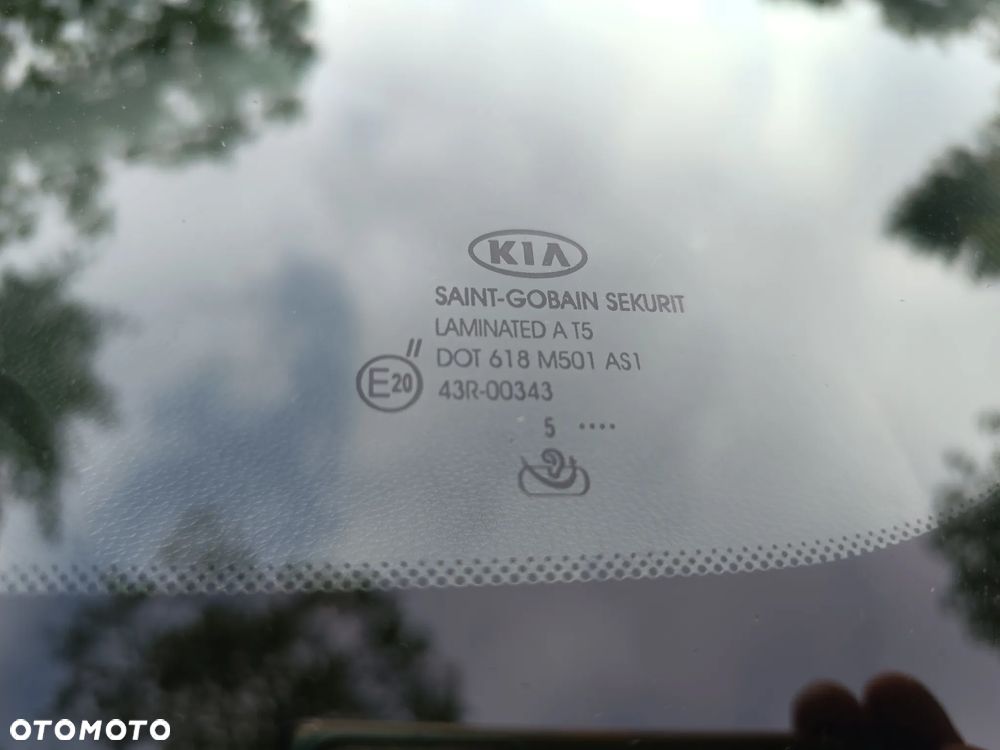 Kia Sportage 1.7 CRDI 2WD Dream-Team Edition - 37