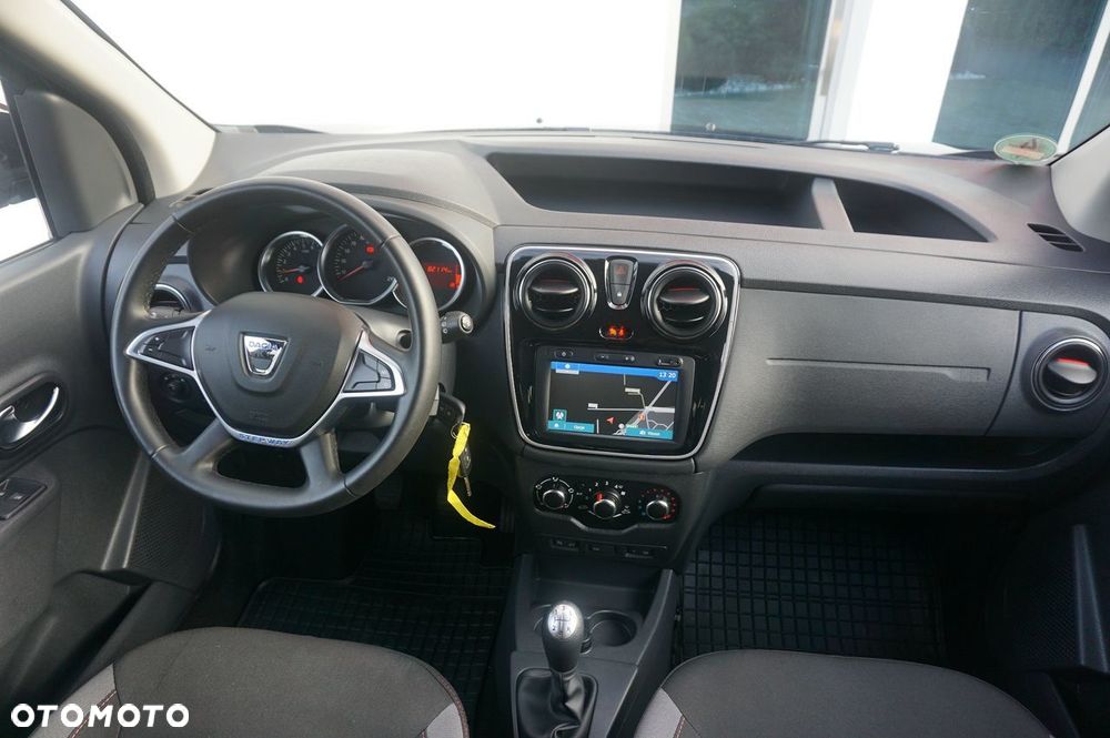 Dacia Dokker 1.6 SCe Stepway - 9