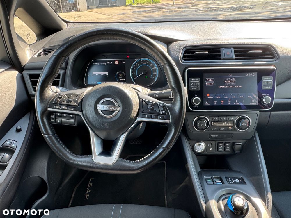 Nissan Leaf 40kWh Acenta - 16