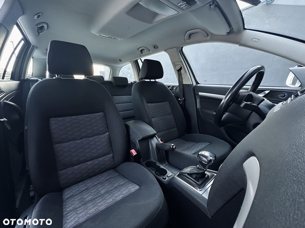 Skoda Octavia 2.0 TDI DPF DSG Elegance - 12