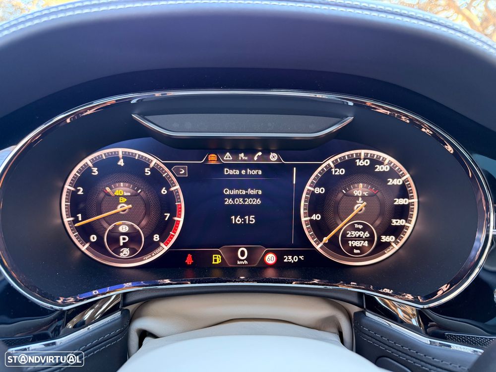 Bentley Continental V8 Azure - 12