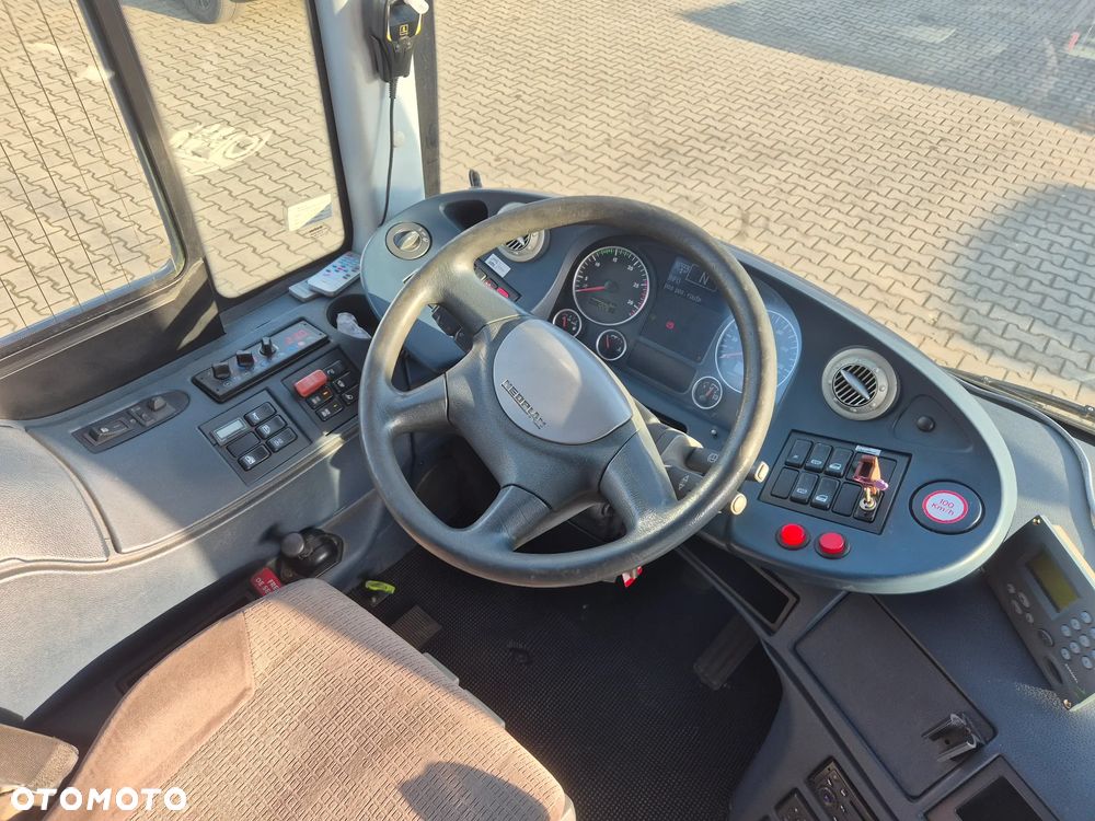 Neoplan TRENDLINER / SPROWADZONY / KLIMATYZACJA/ MANUAL - 35