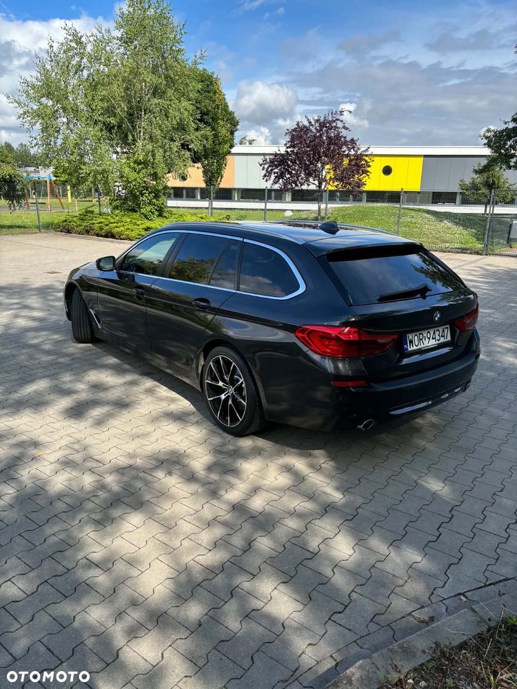 BMW Seria 5 520d Luxury Line - 14