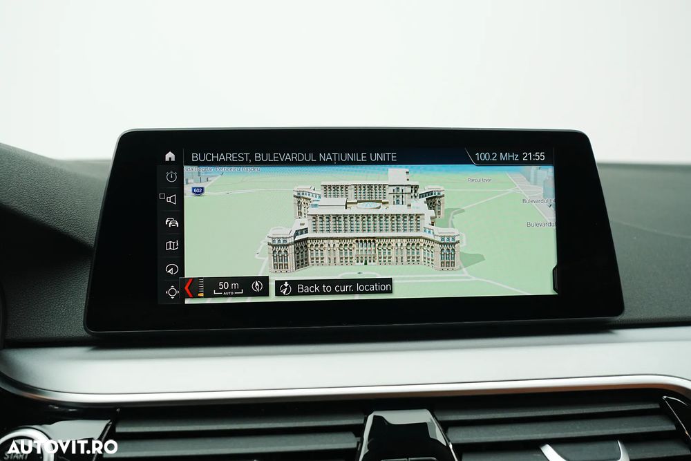 BMW Seria 5 520d xDrive Aut. - 32