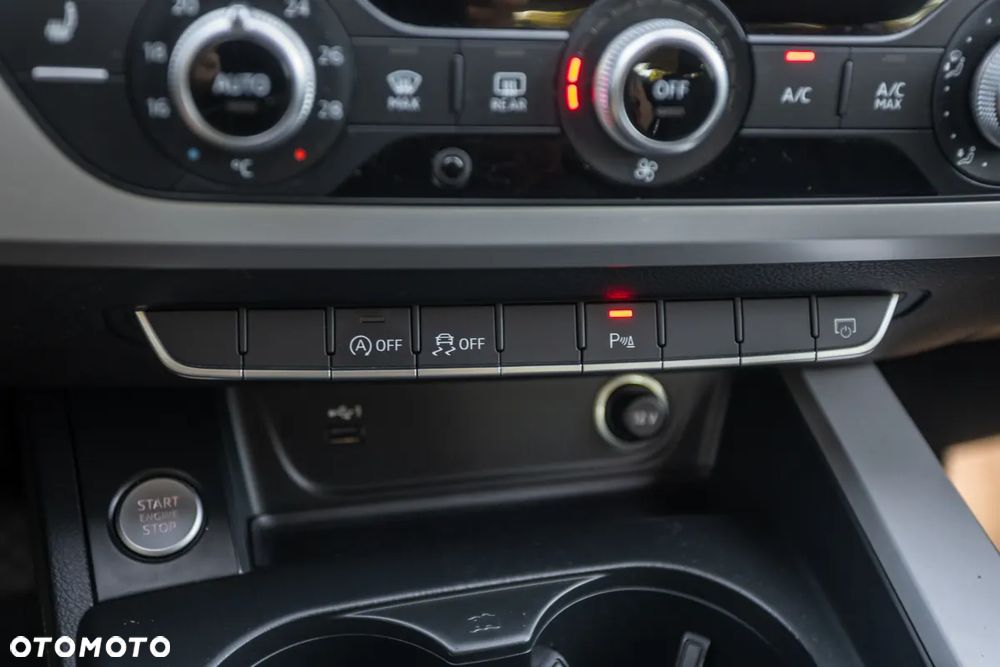 Audi A4 Avant 35 TDI S tronic - 32