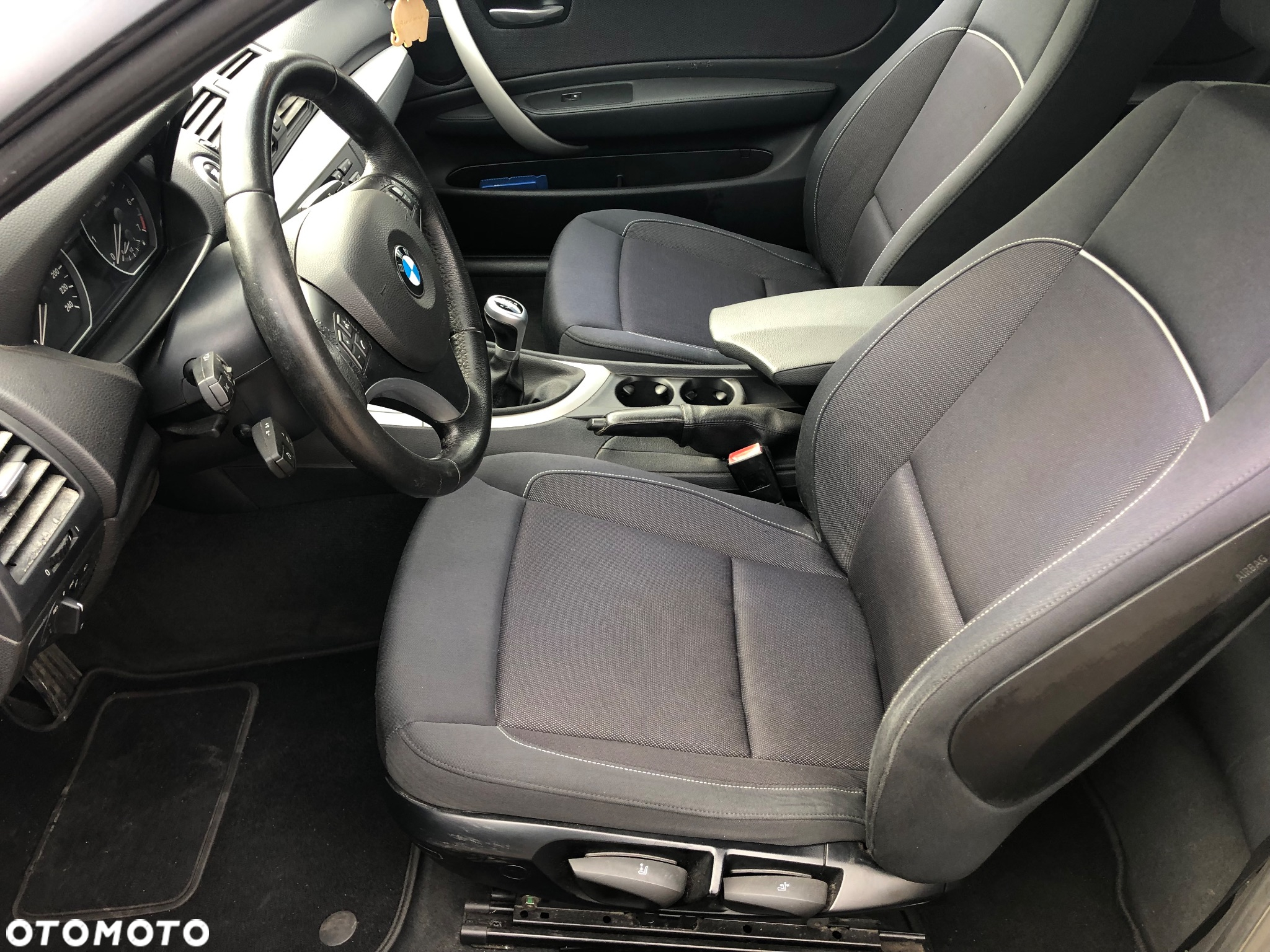 BMW Seria 1 118i - 7